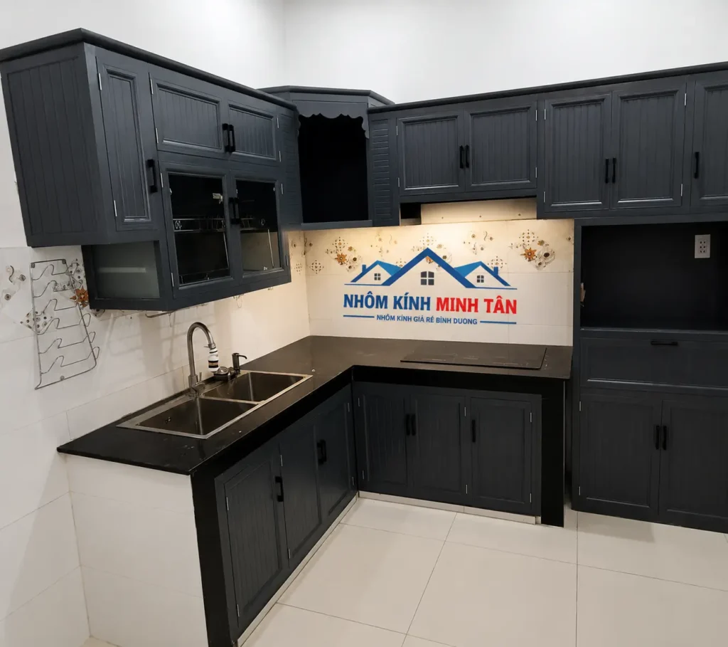 TỦ BẾP NHÔM KÍNH e2